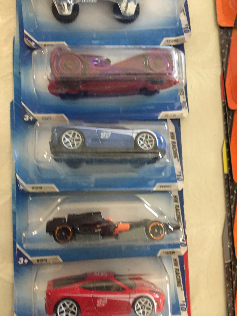 Illustration for article titled Colossal Die-Cast Collection - Box 72 - Mixed Bag